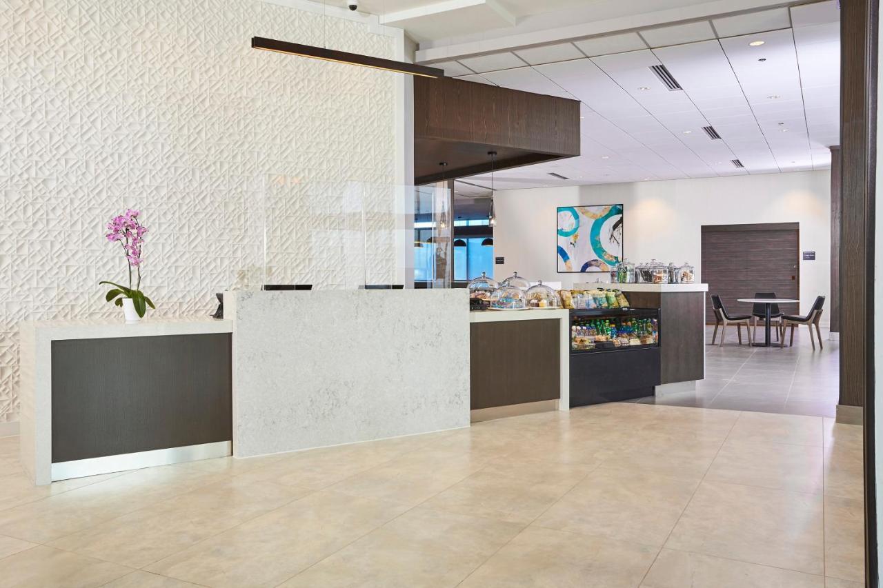 Hyatt Place Toronto/Mississauga Centre Exterior photo
