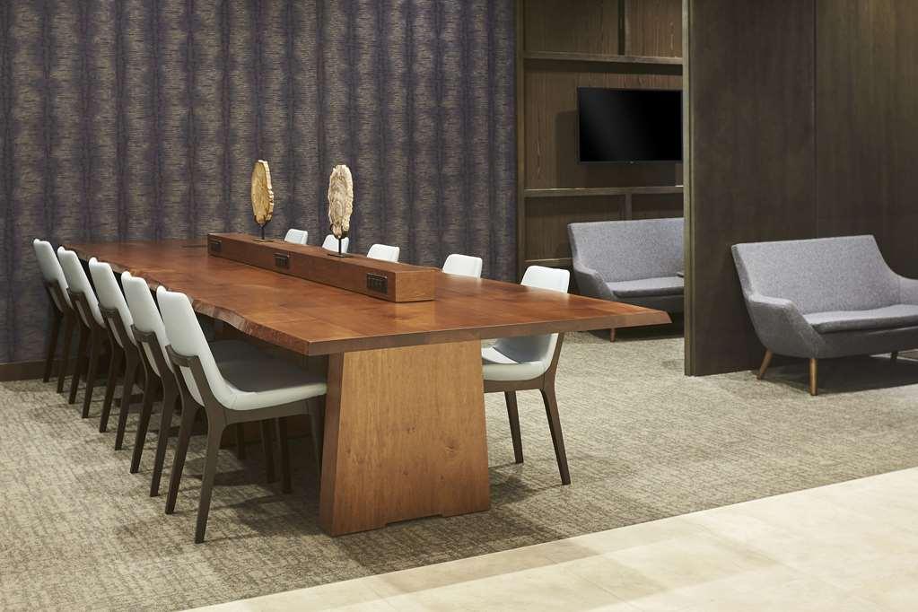 Hyatt Place Toronto/Mississauga Centre Interior photo